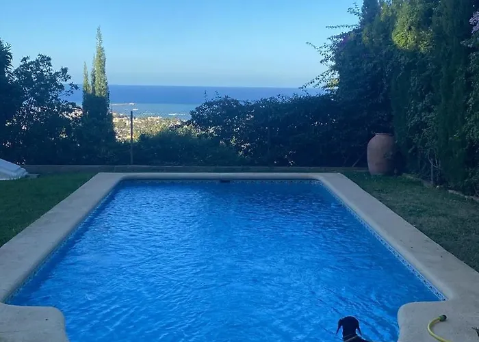 Paz Y Vista Encantadora *